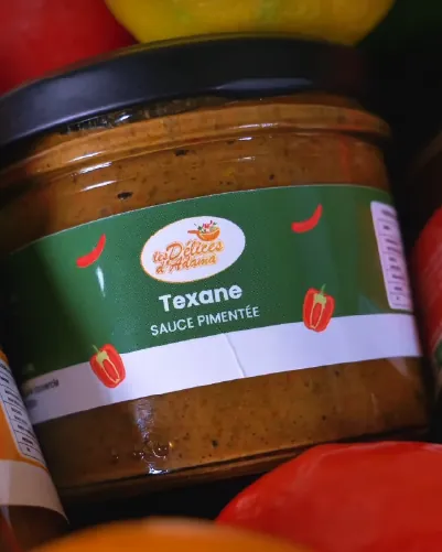 Packaging réalisé par SIX1 CREATIVE